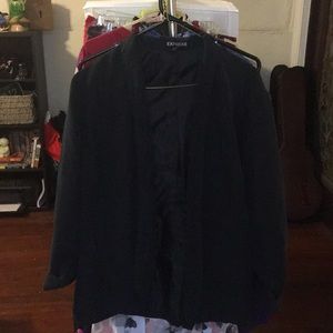 Lightweight Women’s Casual Blazer